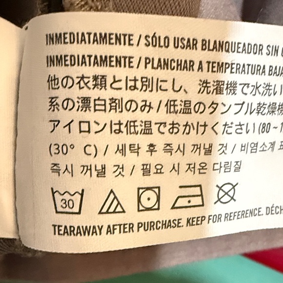 YPB by Abercrombie neoKNIT Women's Black and Gray Cropped Sweatshirt size S - Picture 7 of 9